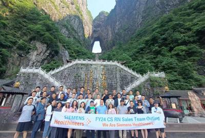 張家界康輝旅行社每日接待分享，品質(zhì)旅游，選擇康輝！